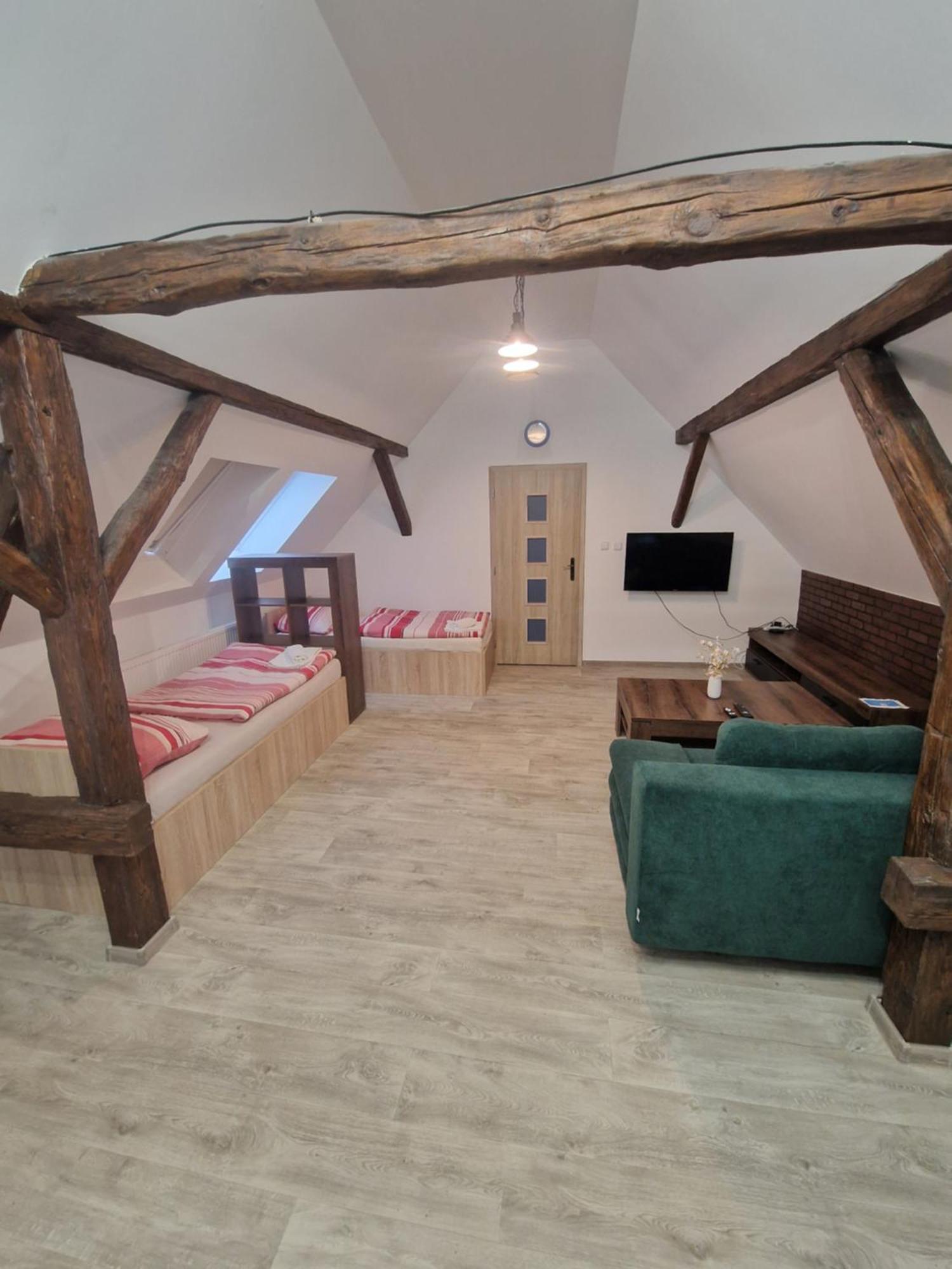 Apartmany Pod Klasterem Kladruby  エクステリア 写真